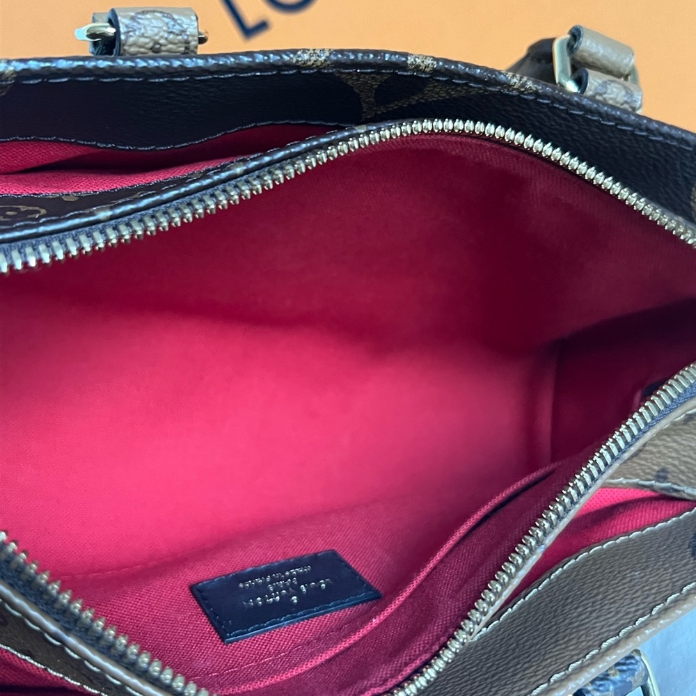 Louis Vuitton OnTheGo Tote Reverse Monogram Giant East West - Picture 7 of 15